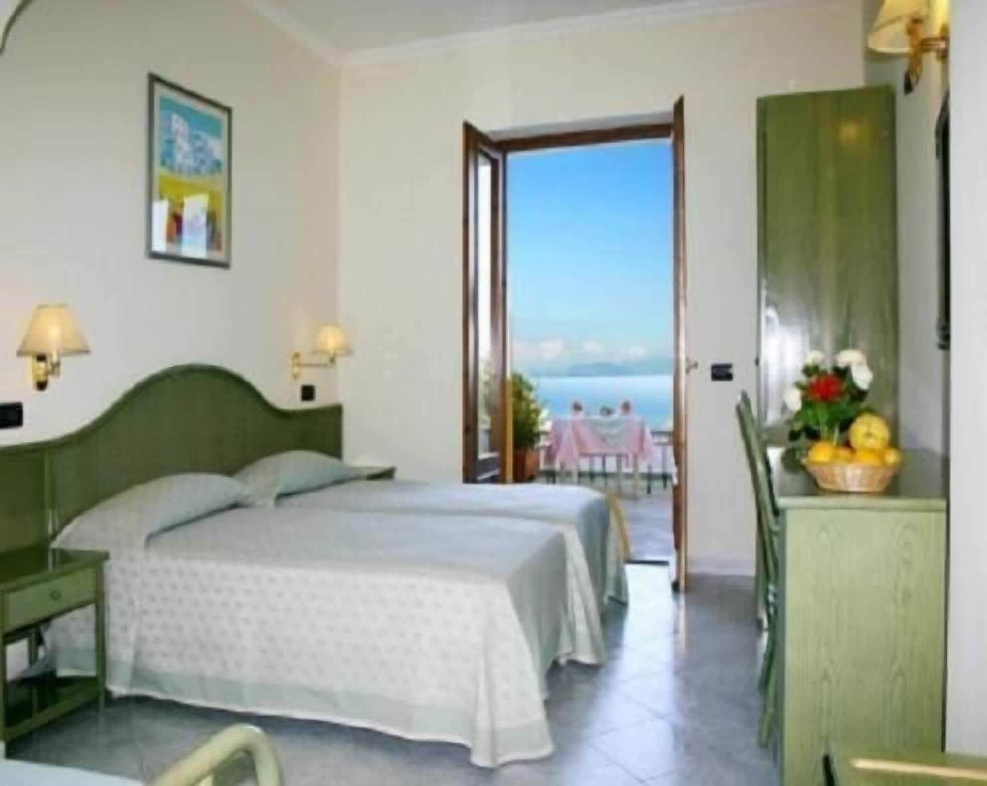 Hotel Belvedere Форио Экстерьер фото