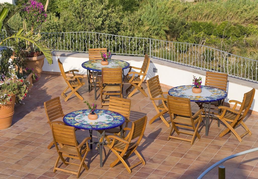 Hotel Belvedere Форио Экстерьер фото